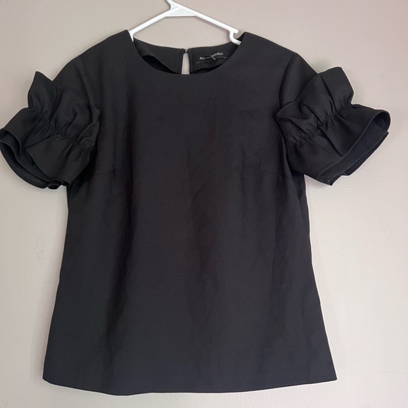Banana Republic Tops - Banana Republic Black Puff Sleeve Blouse